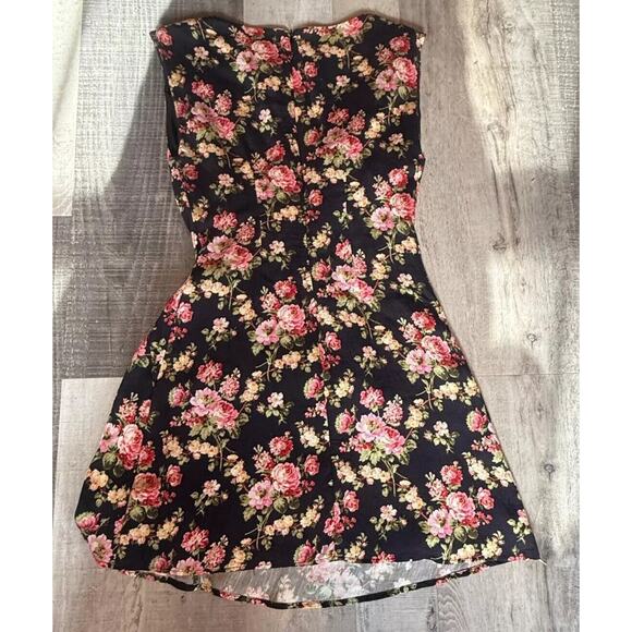 Fore Dress Womens Small Black Floral Pleated Sleeveless Boat Neck Back Zip - Picture 2 of 5